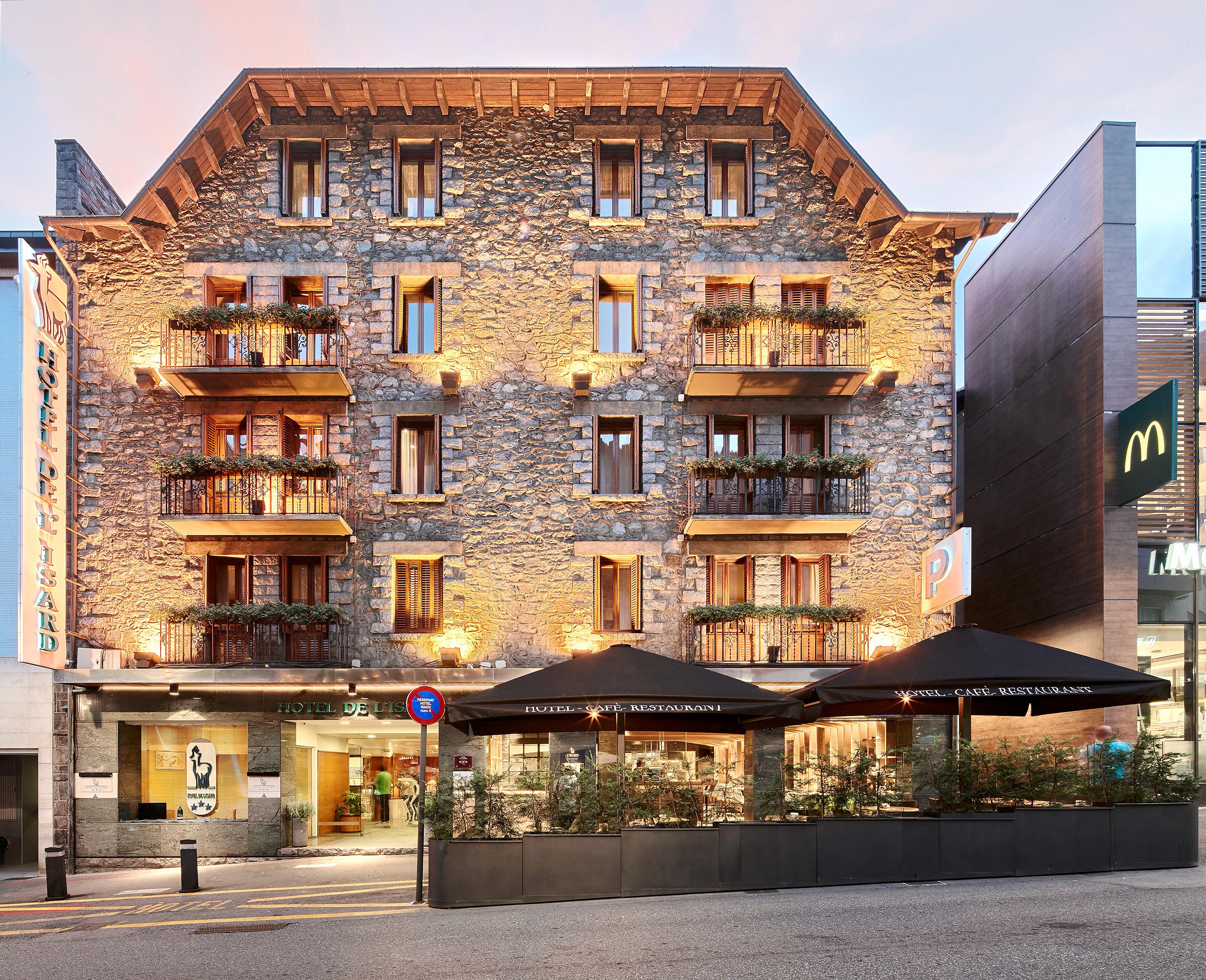Hotel De L'Isard Andorra la Vella Dış mekan fotoğraf